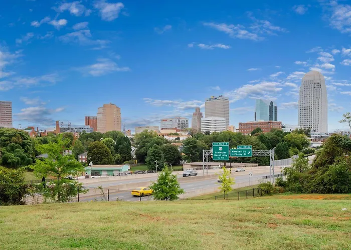 Hotel Clarion Pointe - Salem Downtown Winston-Salem